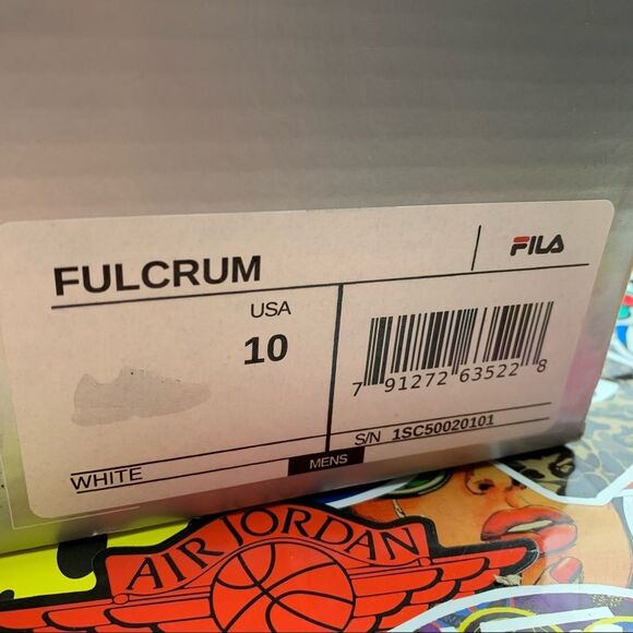 Fila Fulcrum All White Runners Size 10 Mens - Picture 9 of 11